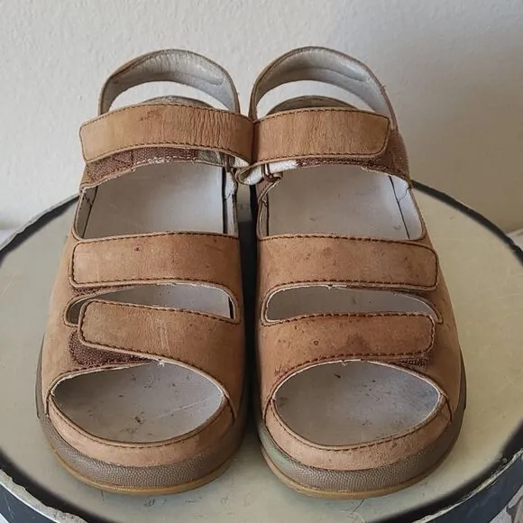 - Dansko leather Summer Sandals