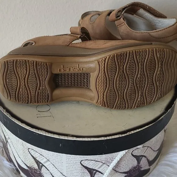 - Dansko leather Summer Sandals