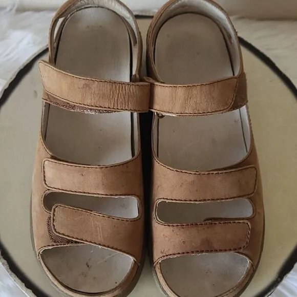 - Dansko leather Summer Sandals