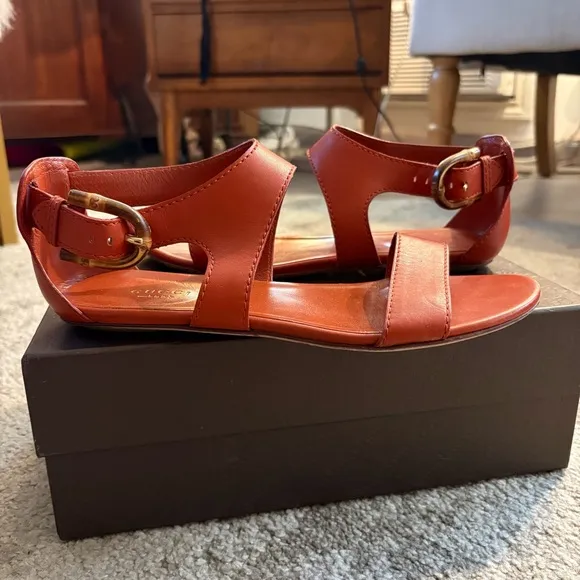 💯 GUCCI Women’s Stylish Orange Sandals /w Original Box Size 38