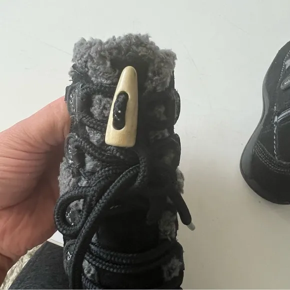 - Timberland Zesta Suede Tall Toddlers Boots Black Leather 84873 Winter Wo…