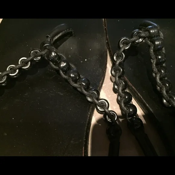 (1) FARRUTX SANDALS &amp; (1) BROCADE