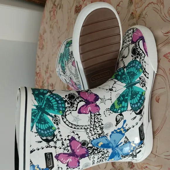 #10 PR PRICE REDUCED F COACH Ursula Jewel Butterfly Rain boots. NIB=NWT