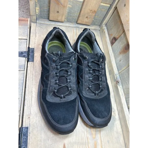 11M Clarks Collection Mens Waterproof Black Casual Sneakers Walking Shoes
