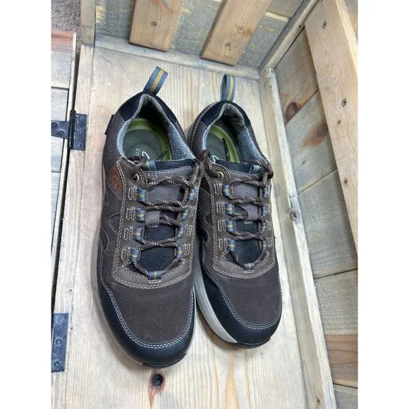 11M Clarks Collection Mens Waterproof Brown Casual Sneakers Walking Shoes