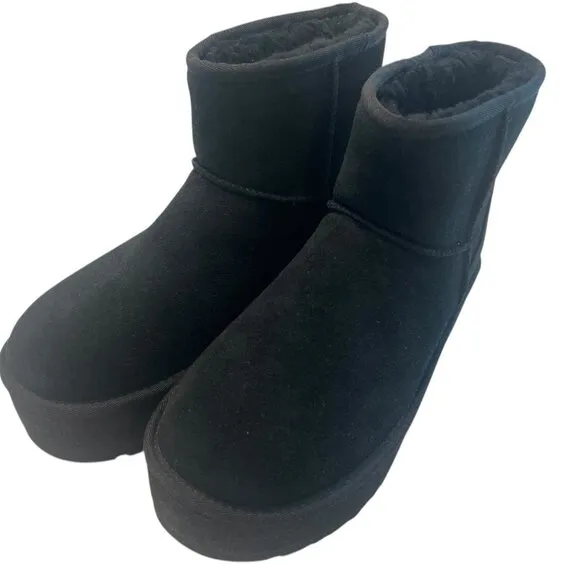 $130 UGG CLASSIC ULTRA MINI PLATFORM BLACK FUR SUEDE WOMENS BOOTS SIZE US 10 NEW