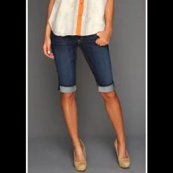 14. HUDSON PALERME KNEE CUFFED BERMUDAS in a dark wash 26