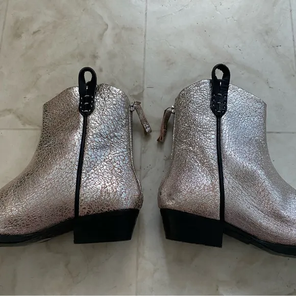 $298 Free People We The Free Wesley Western Silver Metallic Leather Ankle Boots