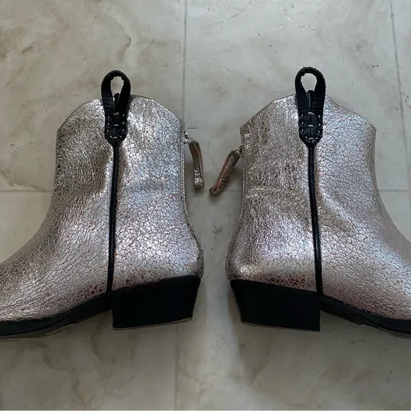 $298 Free People We The Free Wesley Western Silver Metallic Leather Ankle Boots