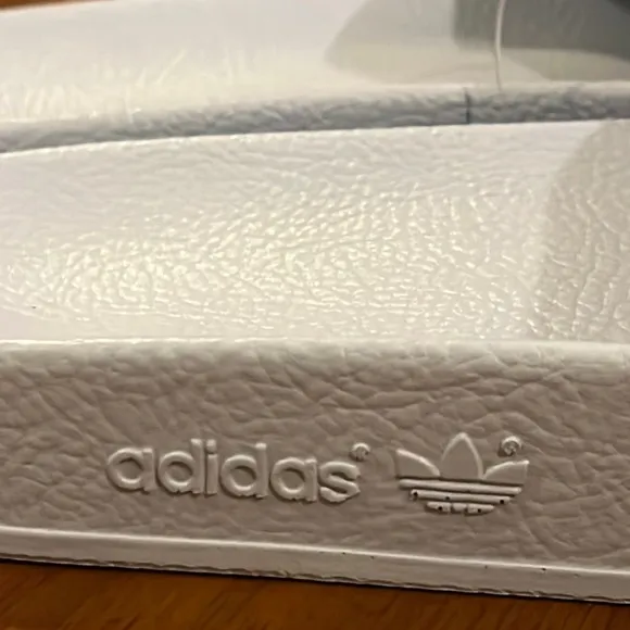 Adidas Adilette slides sandals new easy blue flip flops Italy BA7539 Mens Size 9