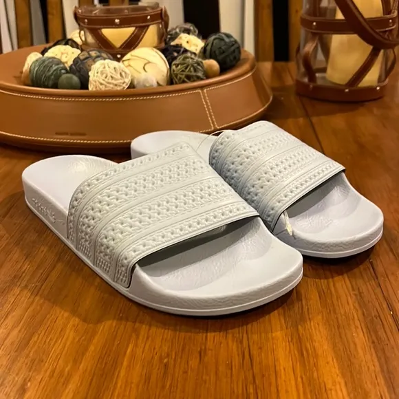 Adidas Adilette slides sandals new easy blue flip flops Italy BA7539 Mens Size 9