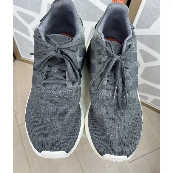 Adidas Nmd R2 Men Sneakers Sz 9.5 Gray Shoes