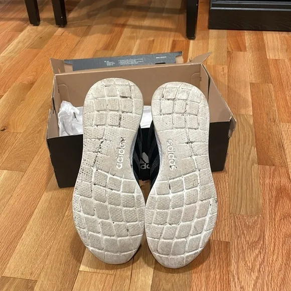 Adidas puremotion women’s running shoe. size 10 L212