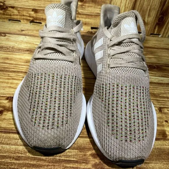 Adidas Running Shoes Women 11 Swift Run Clear Brown Breathable Mesh Lightweight