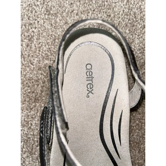 Aetrex Gabby Banded Stitch Wedge Sandals 7 Comfort