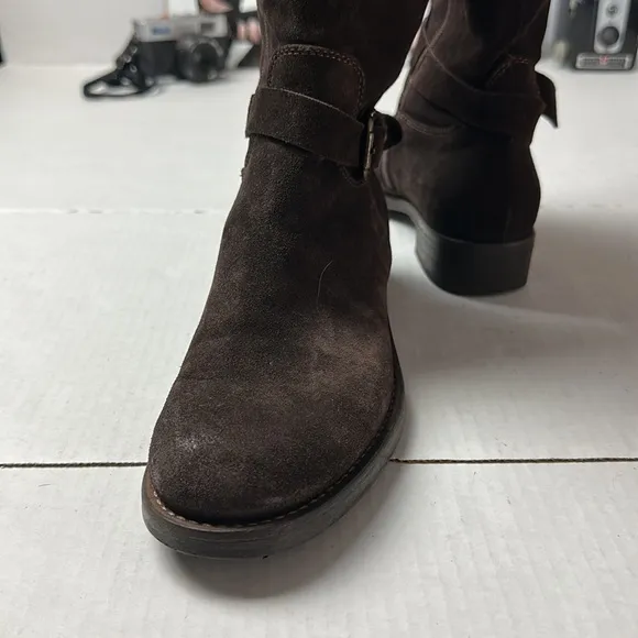𝅺alberto Fermani Taupe Larissa Suede Tall Boots/Booties