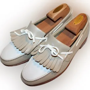 Allen Edmonds 8.  Worn once. Like new.  Beautiful and comfortable shoe.…‌