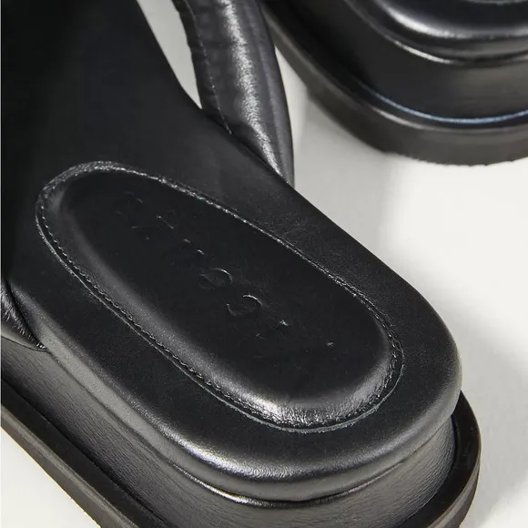 Anthropologie Vicenza Puffy Platform Flip-Flop Sandals