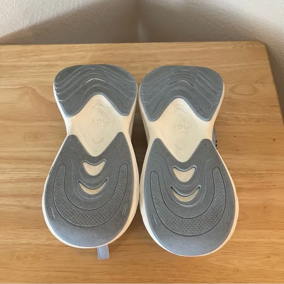 APL Athletic Propulsion Labs Streamline