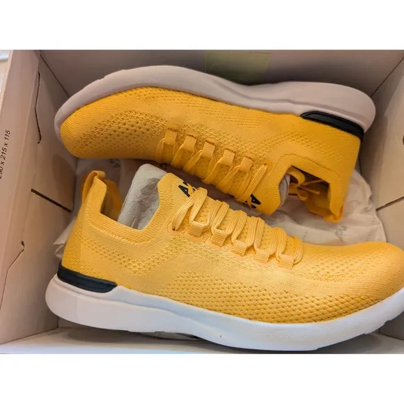 APL Techloom Breeze Running Shoes Knit Sneakers Athletic Marigold Size 8 Women