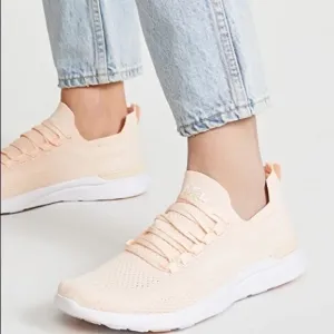 APL Women’s TechLoom Breeze Running Shoes Size 10.5 Light Pink