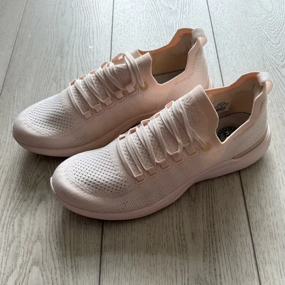 APL Women’s TechLoom Breeze Running Shoes Size 10.5 Light Pink
