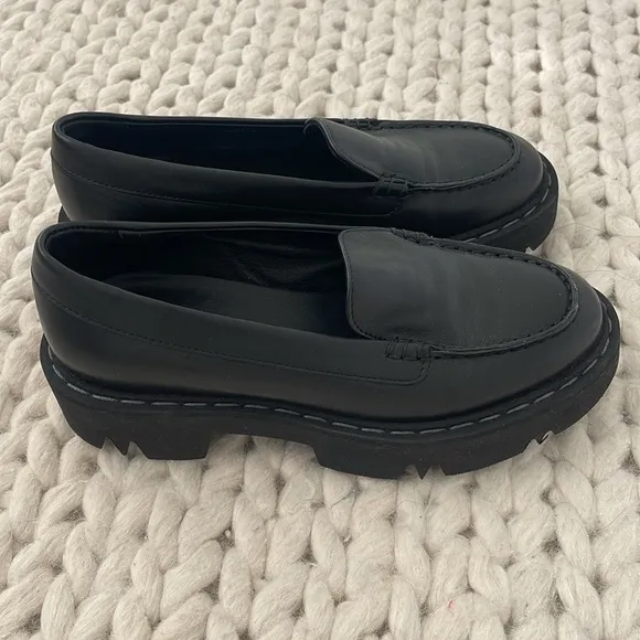 Aquatalia Hayley Water Resistant Platform Loafer Size 6