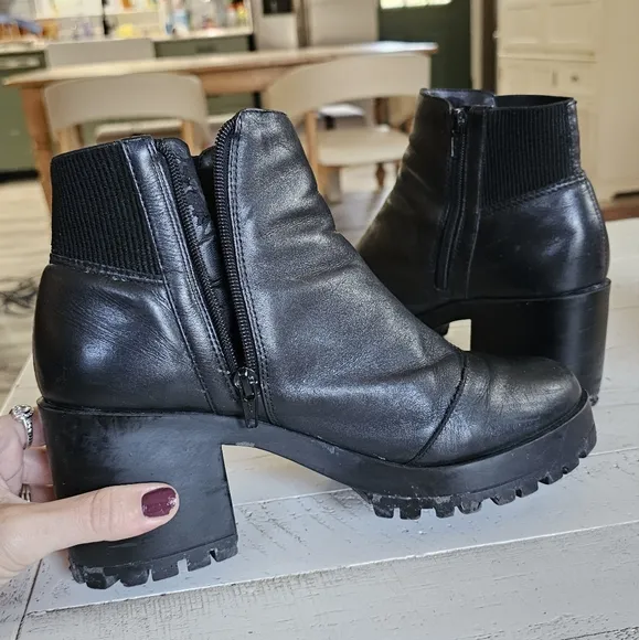 Arezzo Black Leather Block Heel Boots