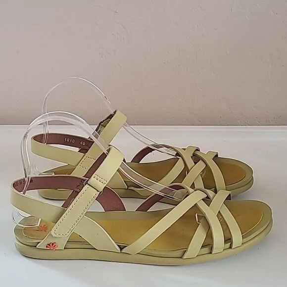 Art Metropolitan Larissa Comfort Flat Sandals Wheat Light Yellow Leather EU 40