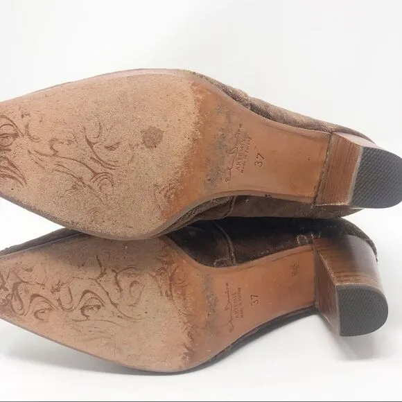 ARTEMIS | Turkish Brown Velvet Embroidered Boots