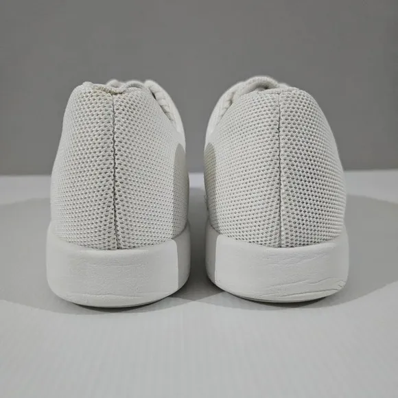 Atoms Model OOO Sneaker Lightweight Mens Shoe White Knit Size 11