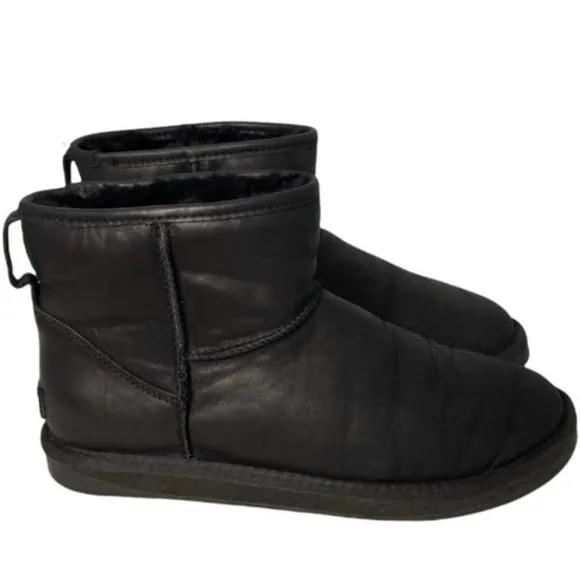 Australia Luxe Collective Short Black Sheepskin Lined Leather Ankle Boots 10.