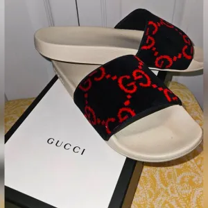 Authentic Gucci Women's Black and Red Slide Sandals