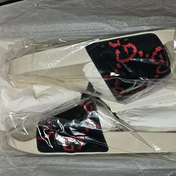 Authentic Gucci Women's Black and Red Slide Sandals