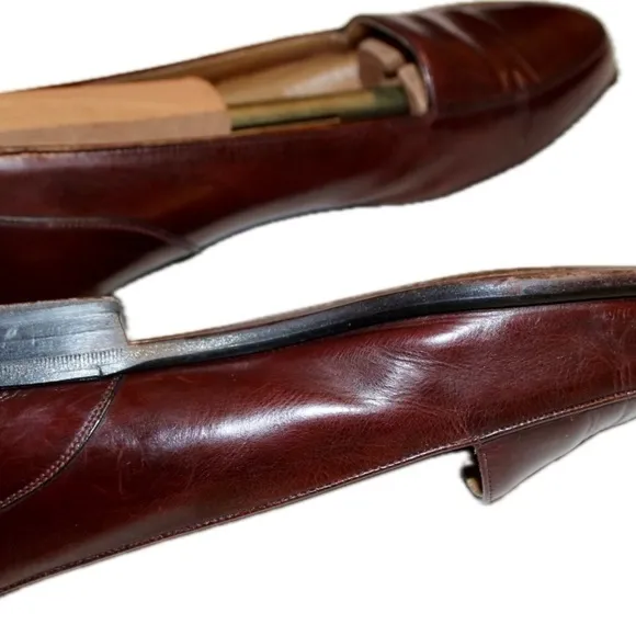 Avventura 8 handmade in Spain.  98% soles remaining. Brown with Red tones.​​​​​