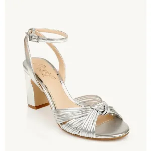 Badgley Mischka Christen Metallic Knot Heels 7.5 Silver Leather NWOT Sandals
