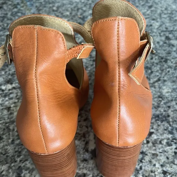 Bali Elf Everlast Leather Booties SZ 6.5