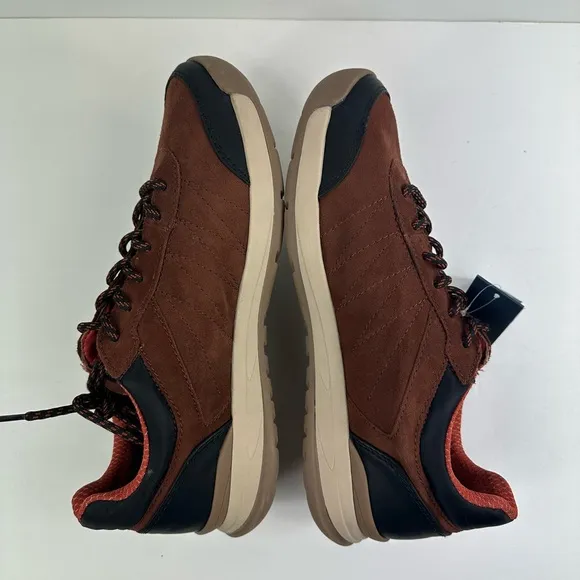 Baretraps, Newton Oxford Sneaker Waterproof Size 10 Men’s