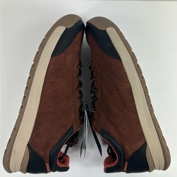 Baretraps, Newton Oxford Sneaker Waterproof Size 10 Men’s