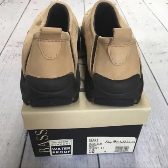 Bass NIB waterproof leather slip-on trail shoes *shop@iamwarrior