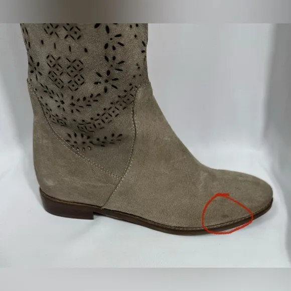Bata Lace Cut Out Suede Leather Boots Women's Size 36 (5.5-6) Beige Tall Riding