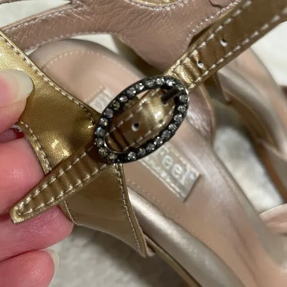 BeautiFeel Leather Rosette Sandal Heels Comfort Shoe Gold Rhinestone Metallic 10