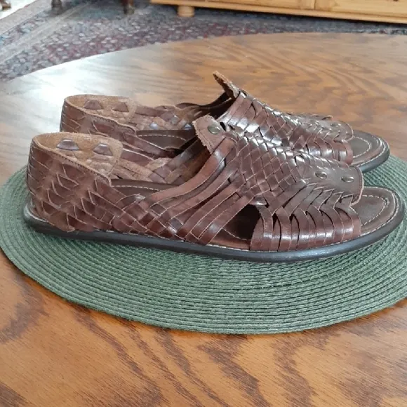 BED STU Brown Woven Leather Huarche Sandals Size 10