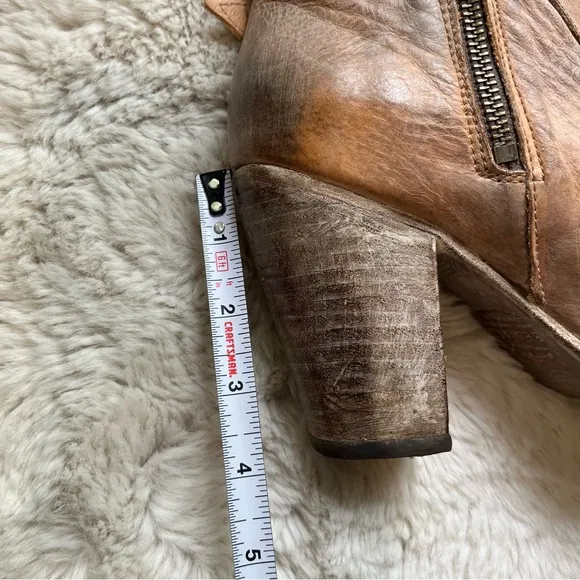BedStu Isla Tan Rustic White Ankle Boots size 8