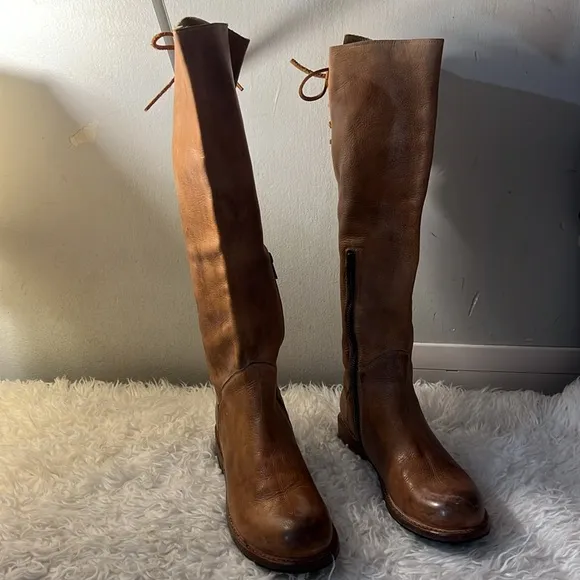 BedStu Manchester tan rustic white tall boots size 8.5