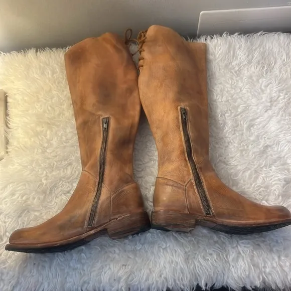 BedStu Manchester tan rustic white tall boots size 8.5