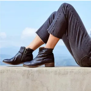 Beek | women’s size 9 Quail black leather ankle boots booties