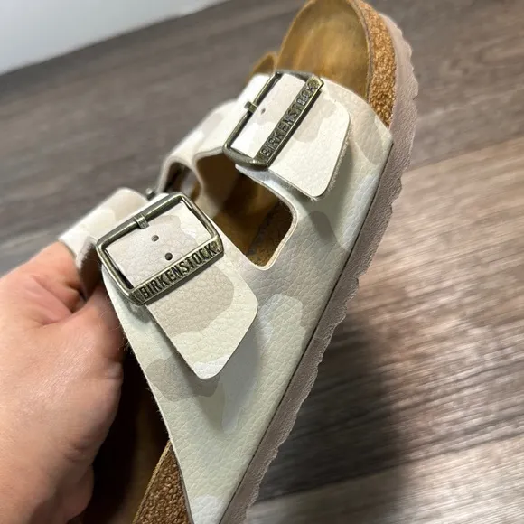 Birkenstock Camouflage Buckle Sandals size 38 (b71)