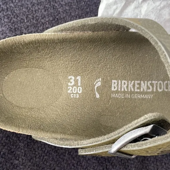 Birkenstock kids brand new with tag in a box shoes slides sandals flip flops