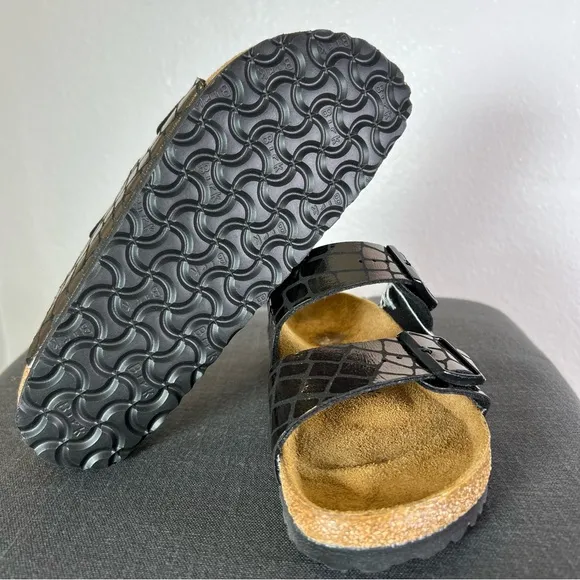 Birkenstock Women’s Arizona Gator Gleam Two-Strap Comfort Sandal Size 40